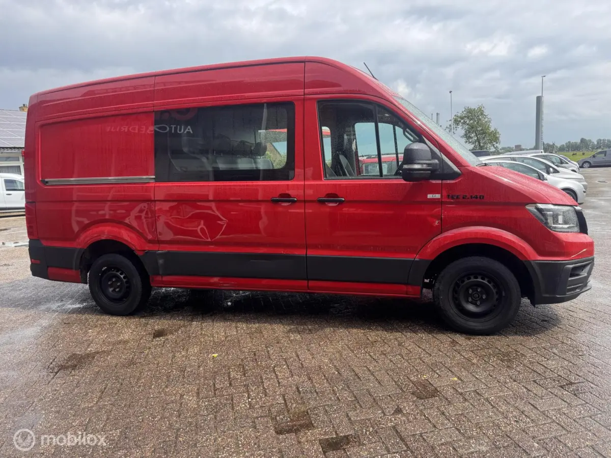 35 2.0 Crafter Standaard Hoog Dub cab 140 PK