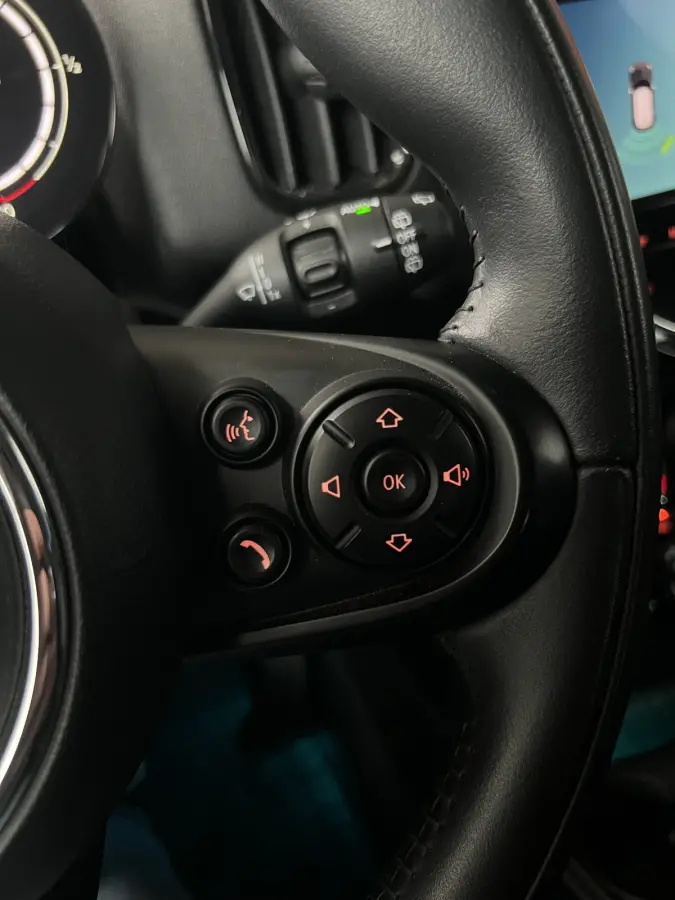 Mini 1.5 Cooper ALL4 JCW Chili | NAVI | CARPLAY/ANDROID | CAMERA | CRUISE CONTROL | CLIMATE CONTROL | LMV 18'' | PDC | STOELVERWARMING | KEYLESS | LED | DAB | BLUETOOTH | ALL-SEASON BANDEN