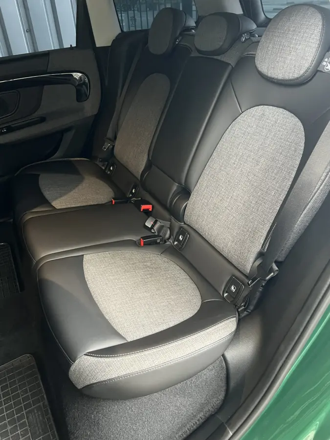 Mini 1.5 Cooper ALL4 JCW Chili | NAVI | CARPLAY/ANDROID | CAMERA | CRUISE CONTROL | CLIMATE CONTROL | LMV 18'' | PDC | STOELVERWARMING | KEYLESS | LED | DAB | BLUETOOTH | ALL-SEASON BANDEN