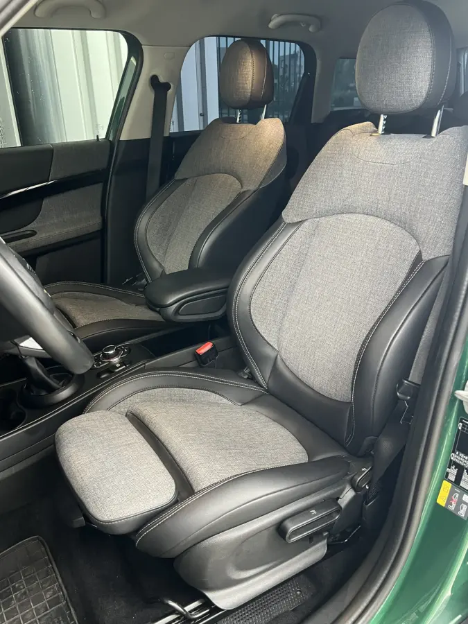 Mini 1.5 Cooper ALL4 JCW Chili | NAVI | CARPLAY/ANDROID | CAMERA | CRUISE CONTROL | CLIMATE CONTROL | LMV 18'' | PDC | STOELVERWARMING | KEYLESS | LED | DAB | BLUETOOTH | ALL-SEASON BANDEN