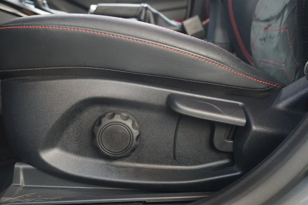 1.0 EcoBoost ST-Line X