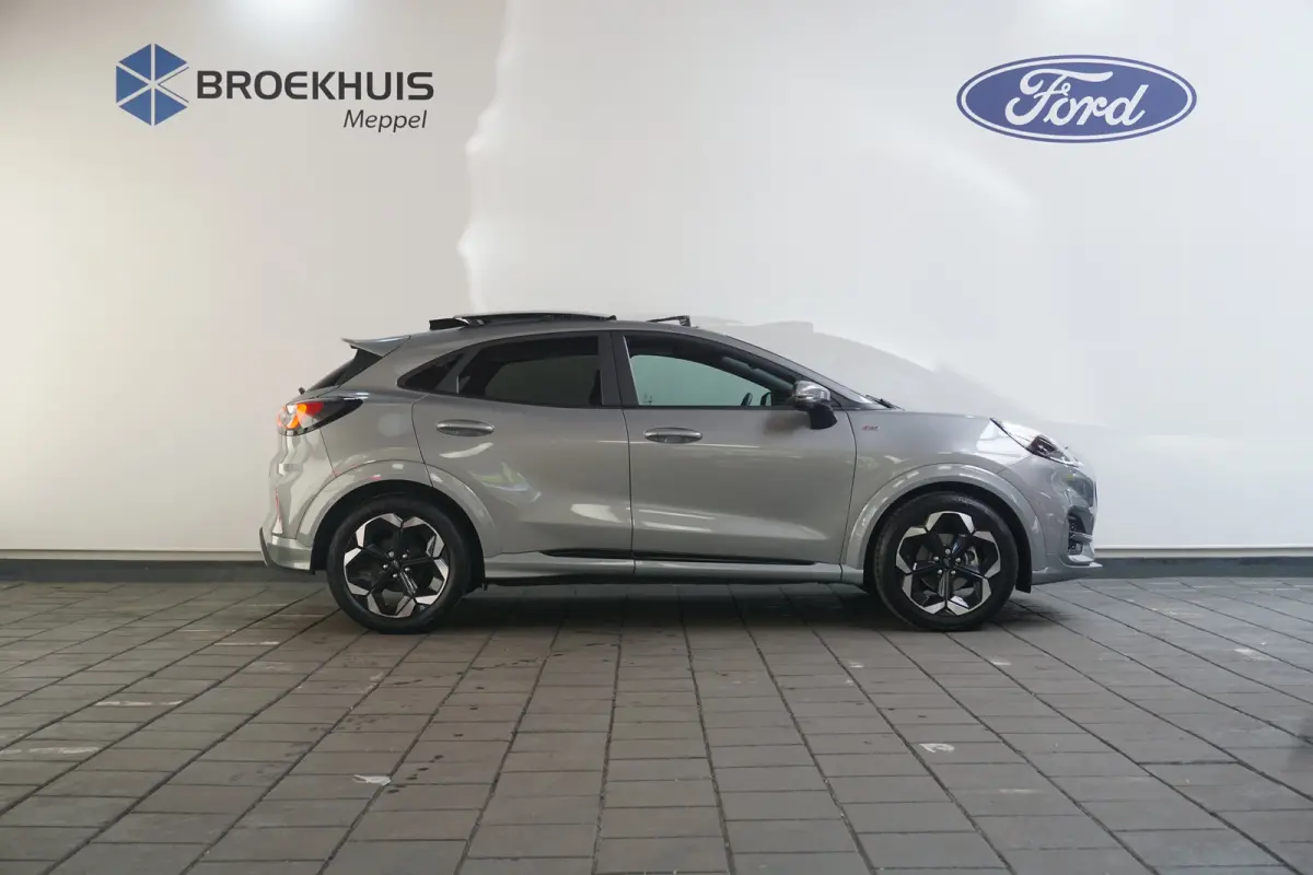 1.0 EcoBoost ST-Line X