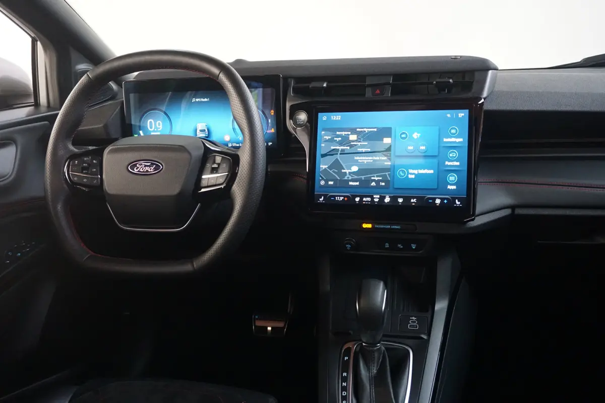 1.0 EcoBoost ST-Line X