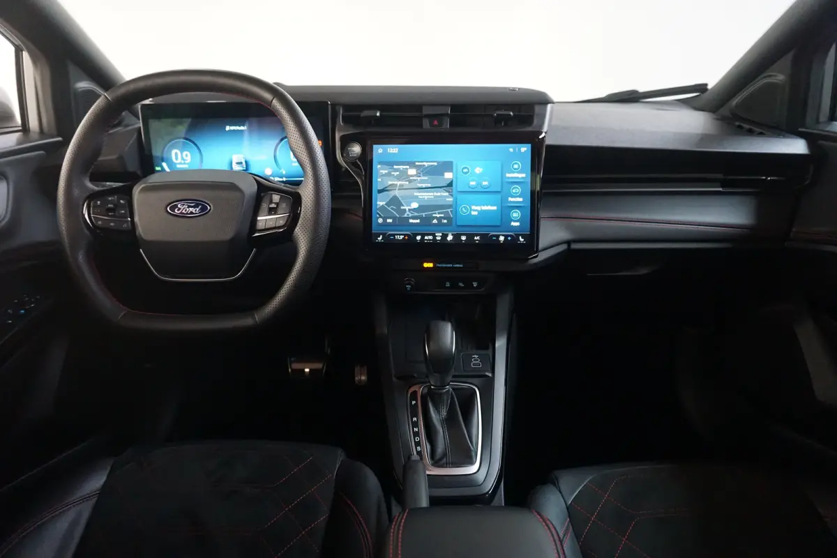 1.0 EcoBoost ST-Line X
