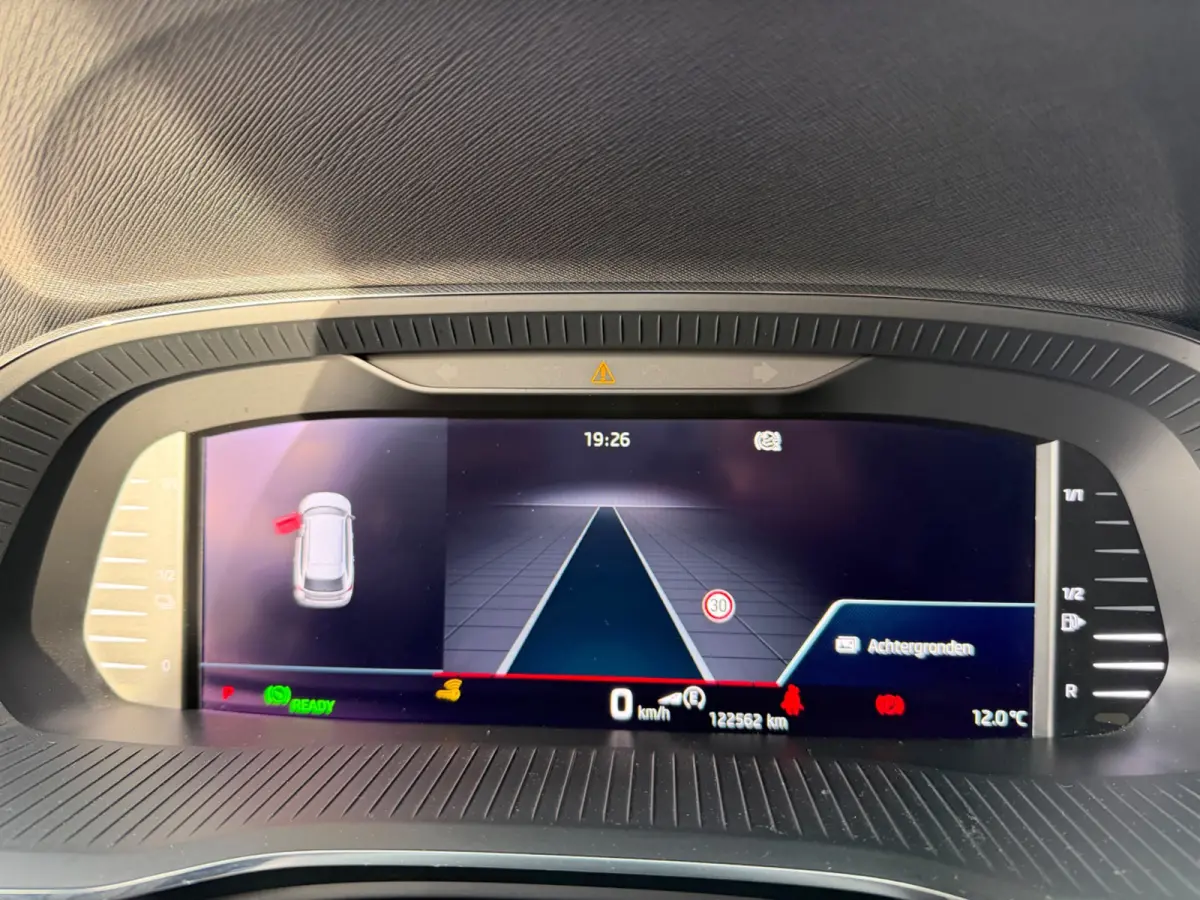 1.4 TSI RS iV PHEV Business|TREKHAAK|ELEKTR. STOELEN|HEAD UP