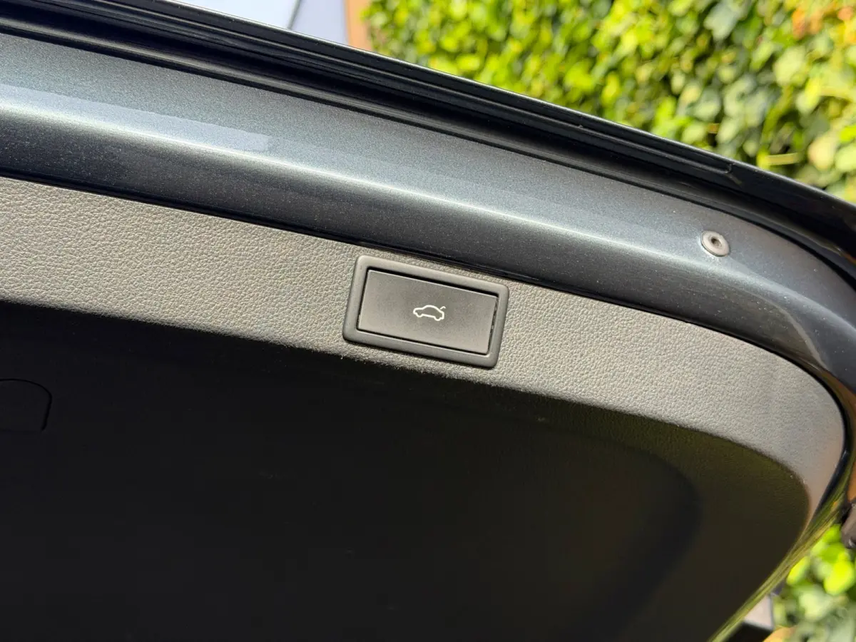 1.4 TSI RS iV PHEV Business|TREKHAAK|ELEKTR. STOELEN|HEAD UP