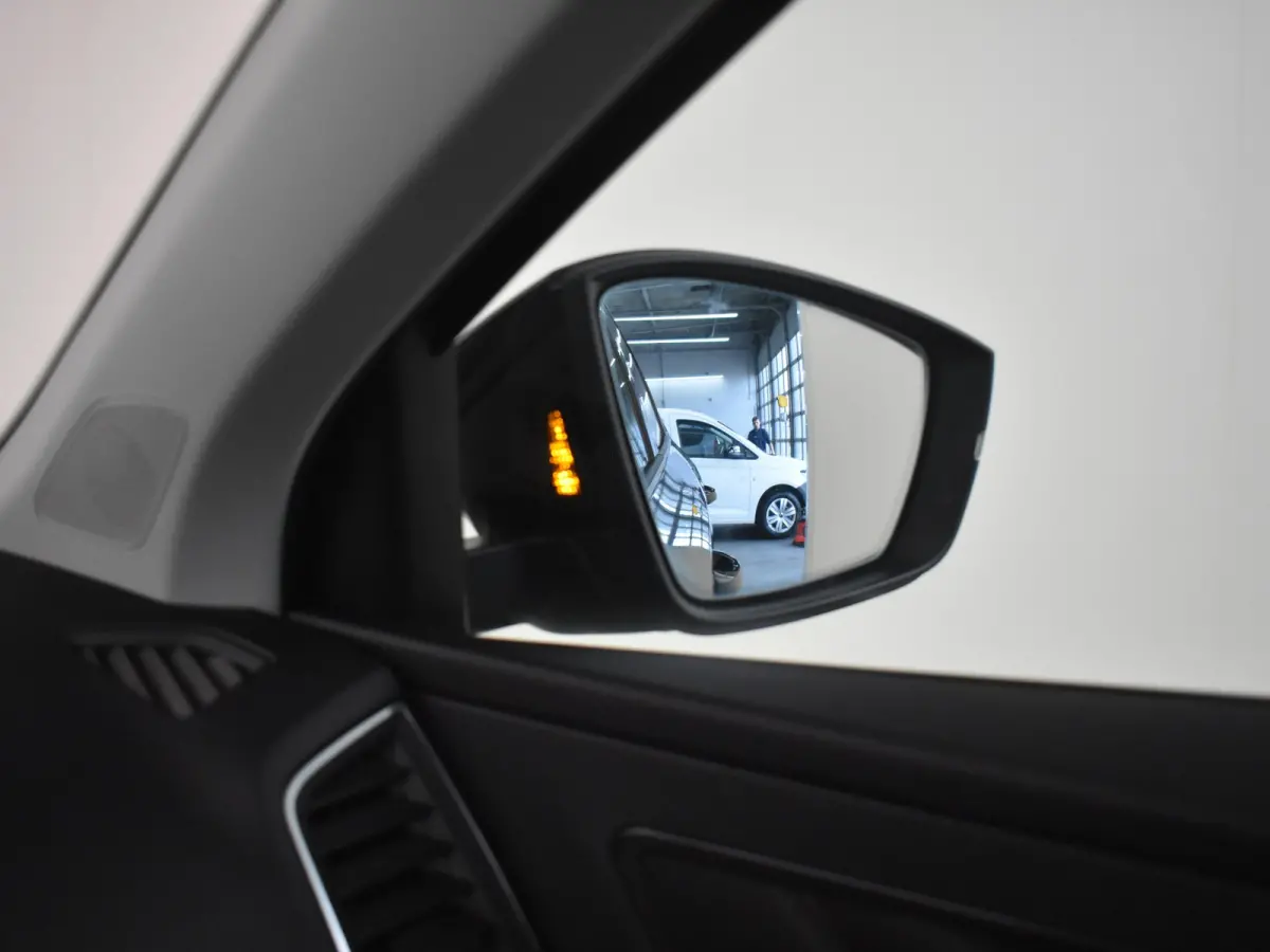 1.5 TSI ACT Business Edition 150 Pk DSG/AUTO | Trekhaak uitklapbaar | Apple carplay Android auto | Navigatie | Parkeersensoren voor/achter | Voorstoelen verwarmd | Cruise control adaptief | 