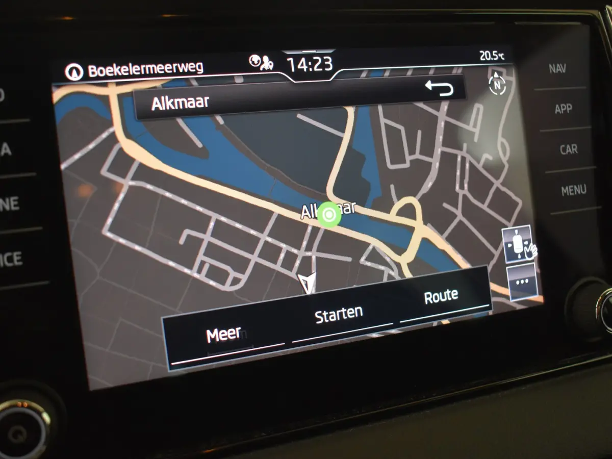 1.5 TSI ACT Business Edition 150 Pk DSG/AUTO | Trekhaak uitklapbaar | Apple carplay Android auto | Navigatie | Parkeersensoren voor/achter | Voorstoelen verwarmd | Cruise control adaptief | 