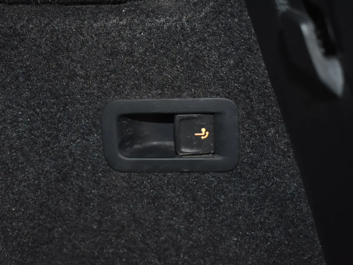 1.5 TSI ACT Business Edition 150 Pk DSG/AUTO | Trekhaak uitklapbaar | Apple carplay Android auto | Navigatie | Parkeersensoren voor/achter | Voorstoelen verwarmd | Cruise control adaptief | 