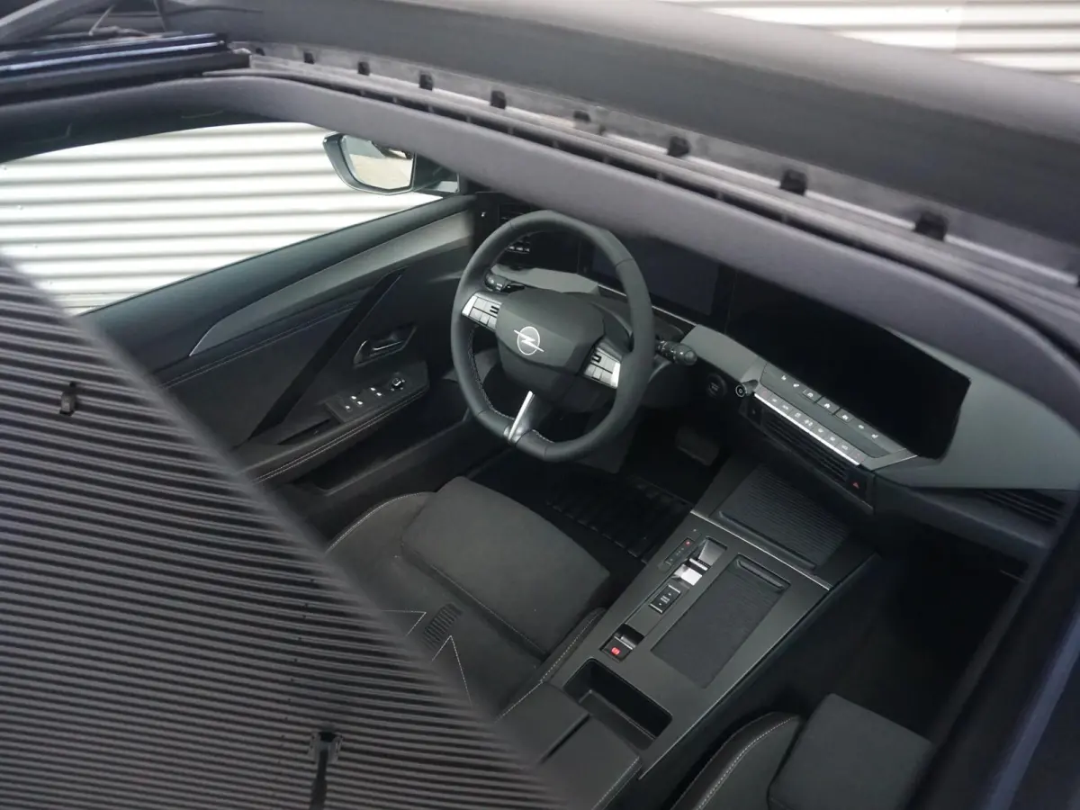 1.6 Turbo Plug In Hybrid Ultimate Leder Alcantara