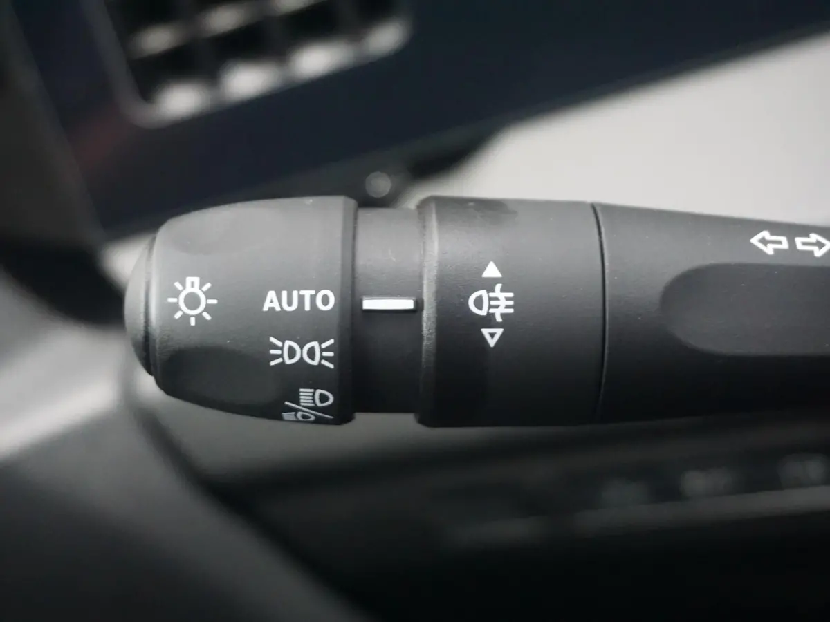 1.6 Turbo Plug In Hybrid Ultimate Leder Alcantara