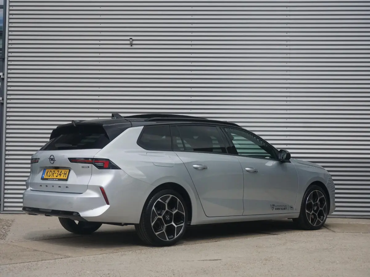1.6 Turbo Plug In Hybrid Ultimate Leder Alcantara