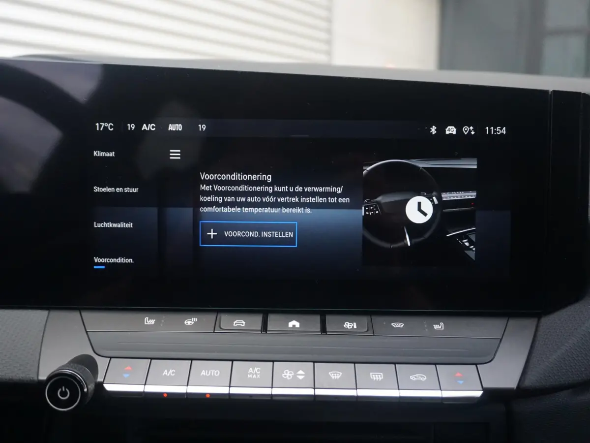 1.6 Turbo Plug In Hybrid Ultimate Leder Alcantara
