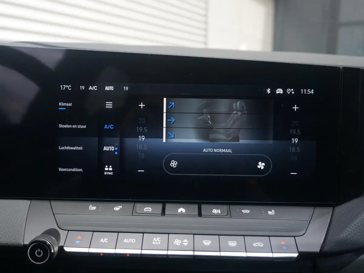 1.6 Turbo Plug In Hybrid Ultimate Leder Alcantara