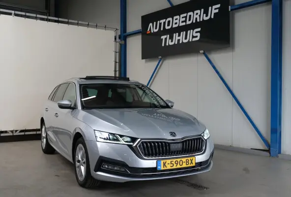 1.0 e-TSI Business Edition Plus - N.A.P. Panodak, Airco, Cruise, Navi, PDC, Trekhaak.