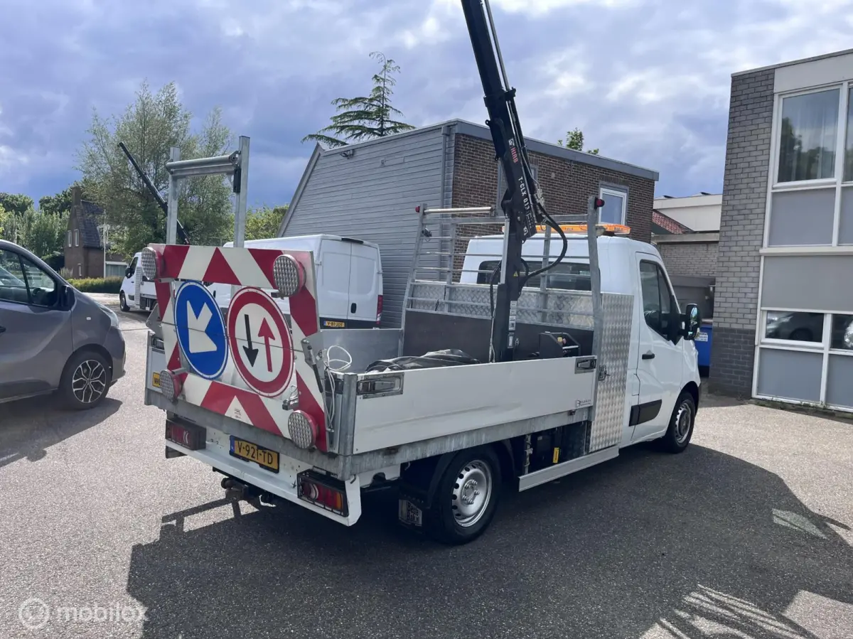 opel movano T35 2.3 DCI Open laadbak Hydraulische kraan Pick up EURO 6