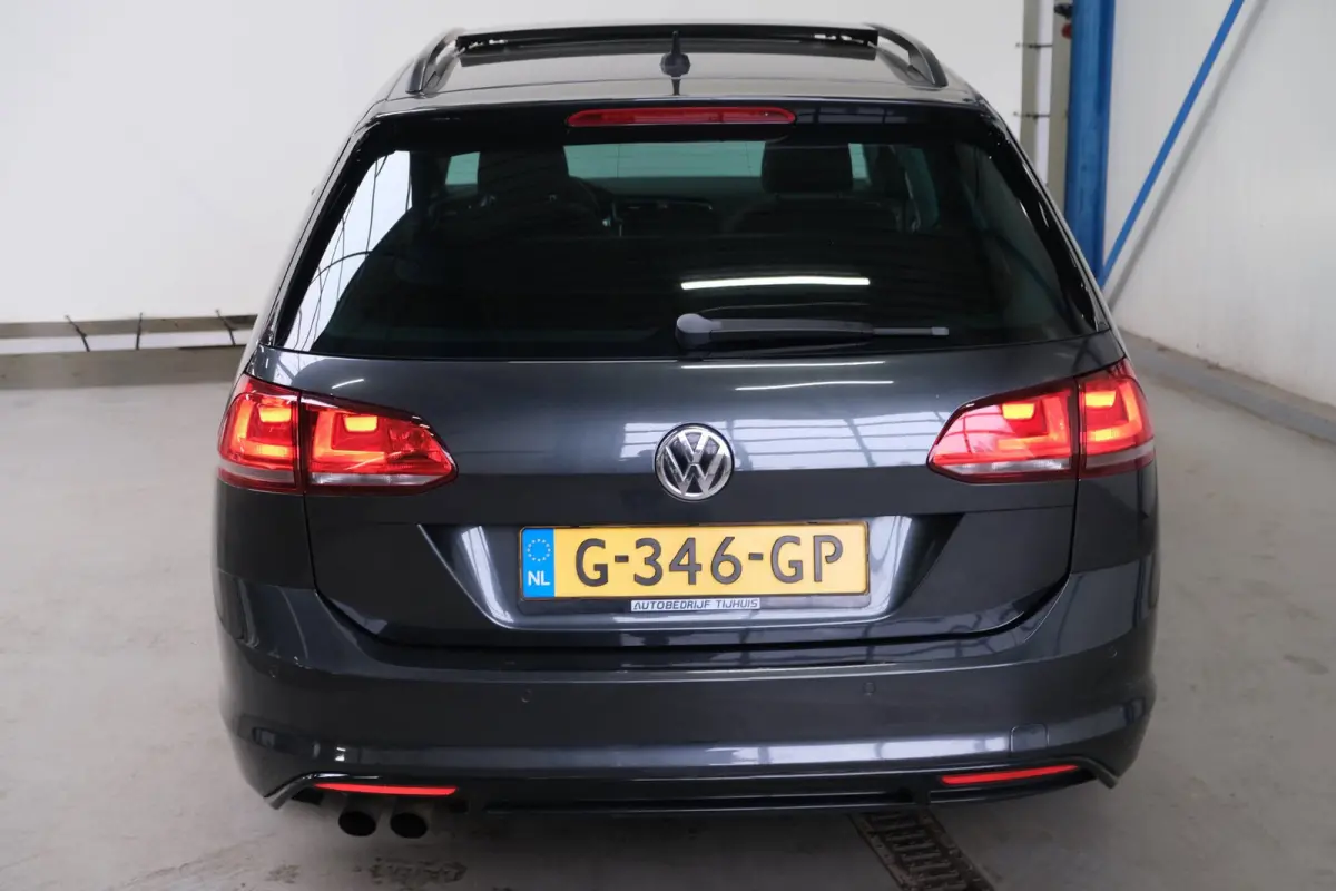 1.4 TSI Highline R-Line Automaat - Airco, Cruise, Navi, PDC, Carplay, Stoelverwarming.