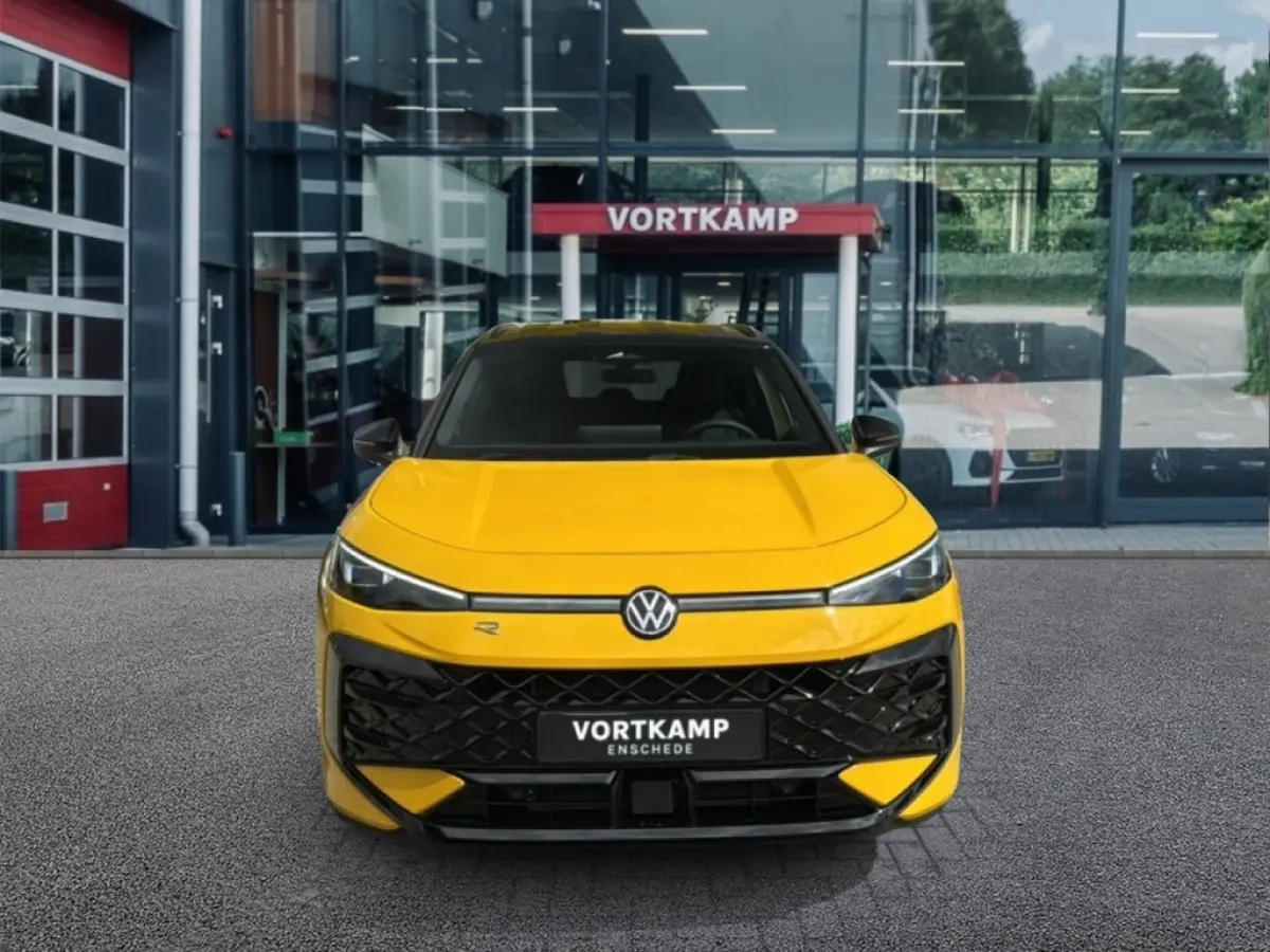 1.5 eTSI R-LINE TREKHAAK/CAMERA/ELEK-KLEP/ACC/STOEL+STUURVERW/NAVI/CARPLAY