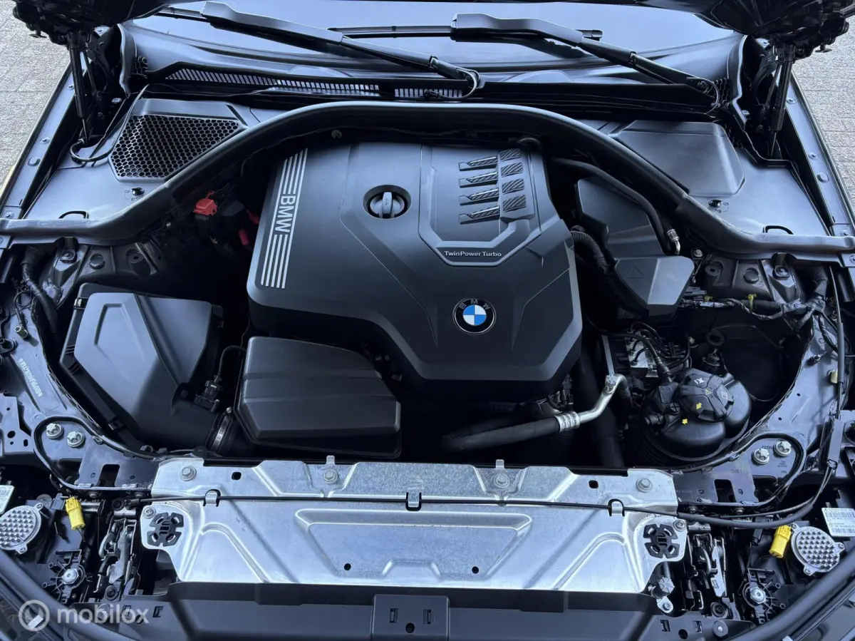 318i Business Edition M sport