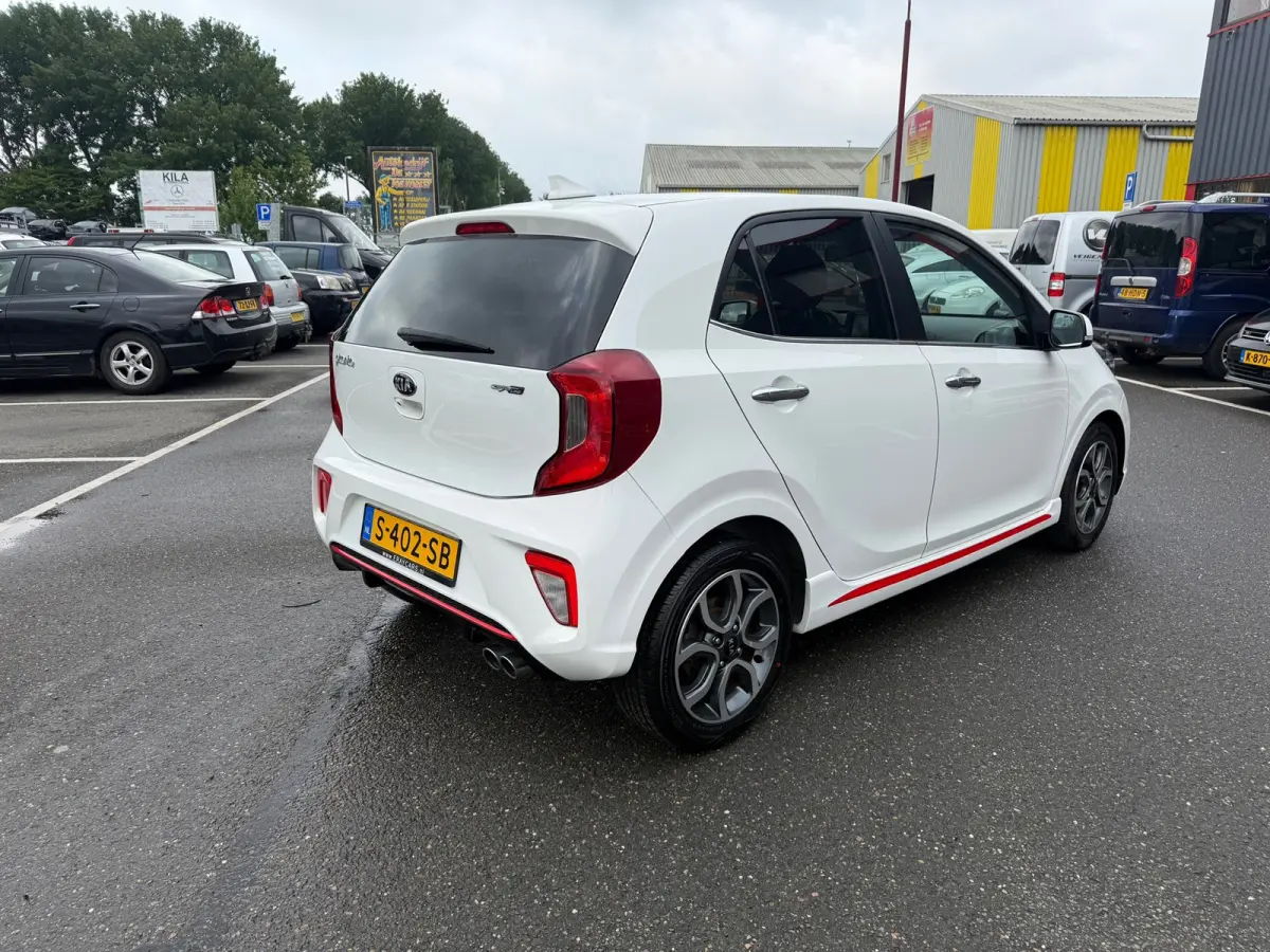 1.0 MPi GT-Line Edition | camera | cruise control | navi | carplay