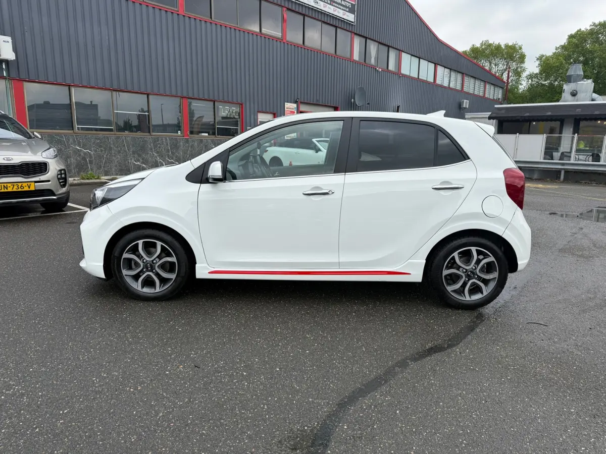 1.0 MPi GT-Line Edition | camera | cruise control | navi | carplay
