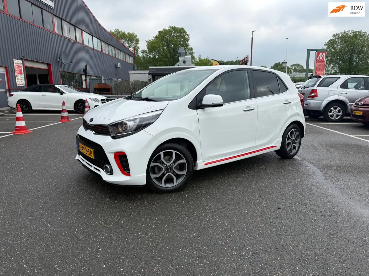 1.0 MPi GT-Line Edition | camera | cruise control | navi | carplay