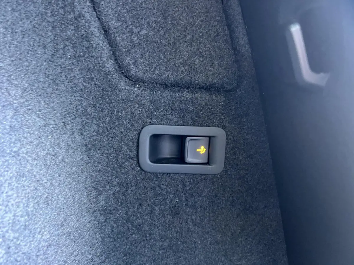 1.5 TSI DSG AUT. Style Business Intense CARPLAY | ELEK.TREKH | ADAPT.CRUISE | NAV | CAM | LED | PDC | LMV 1'EIG