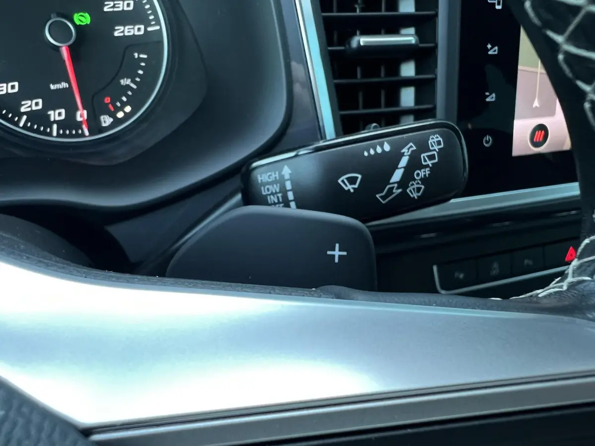 1.5 TSI DSG AUT. Style Business Intense CARPLAY | ELEK.TREKH | ADAPT.CRUISE | NAV | CAM | LED | PDC | LMV 1'EIG