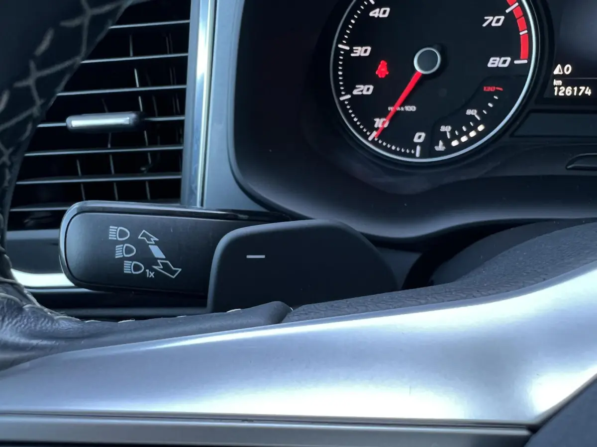 1.5 TSI DSG AUT. Style Business Intense CARPLAY | ELEK.TREKH | ADAPT.CRUISE | NAV | CAM | LED | PDC | LMV 1'EIG