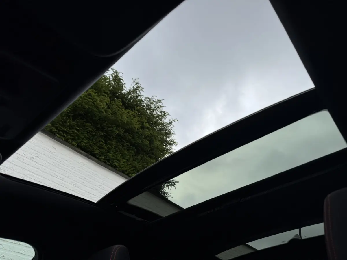 1.0 EcoBoost ST-Line Pano Carplay Clima Camera Stoelverwarming Stuurverwarming
