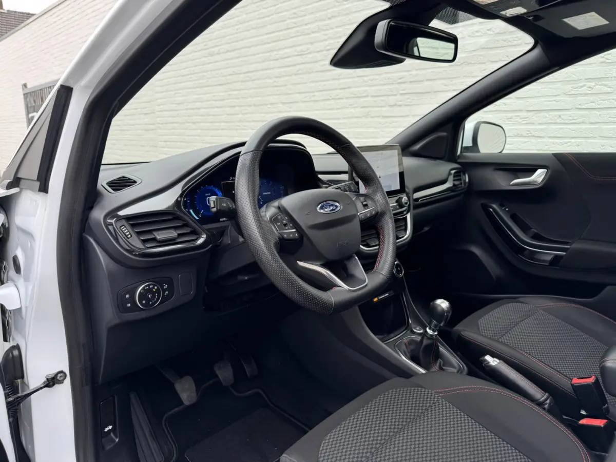 1.0 EcoBoost ST-Line Pano Carplay Clima Camera Stoelverwarming Stuurverwarming