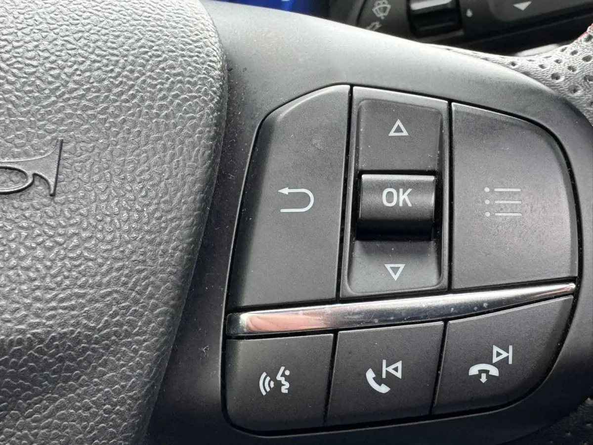1.0 EcoBoost ST-Line Pano Carplay Clima Camera Stoelverwarming Stuurverwarming