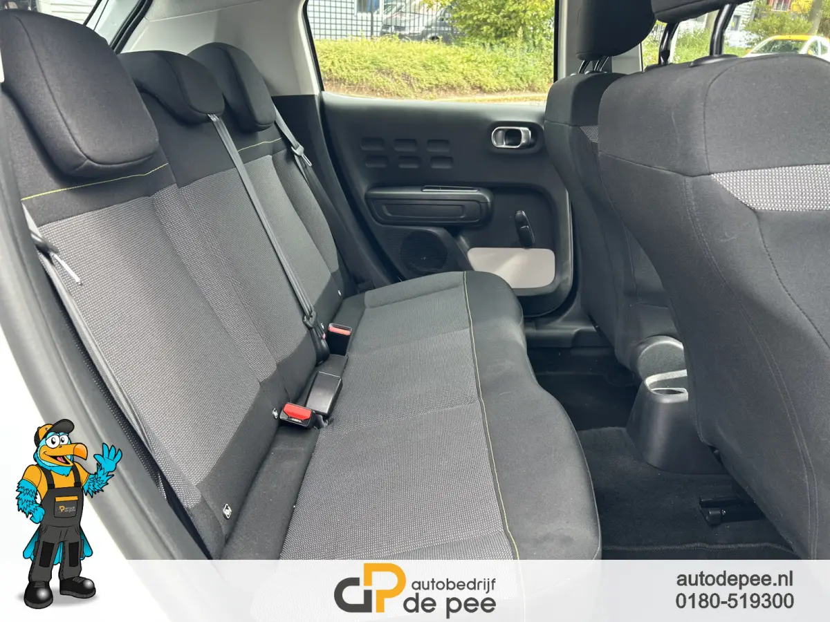 1.2 PureTech S&S Feel GARANTIE/CLIMA/CARPLAY/NAVI/CRUISE/EL.RAMEN rijklaarprijs!