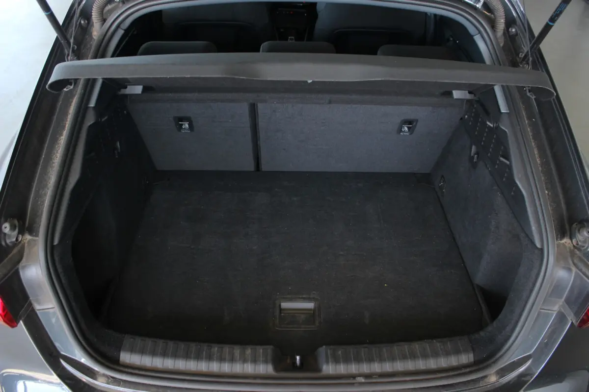 35 TFSI Business edition 1e eigenaar | Carplay | LED | Sportstoelen | Cruise | DAB | Navi | 17" LMV | PDC