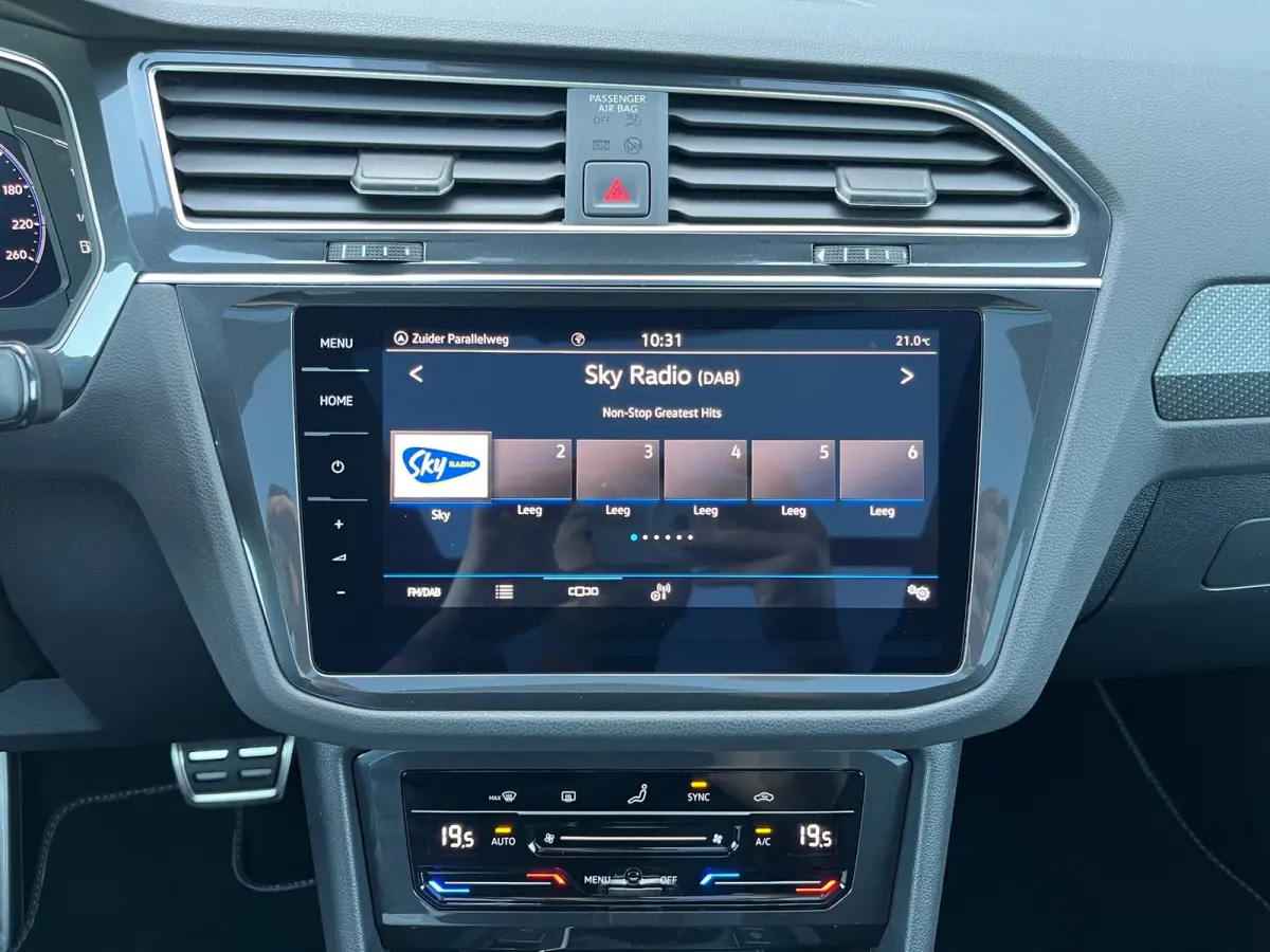 1.5 TSI R-Line Business+ NL.Auto/Panoramadak/Blackstyle/360Camera/Leder/IQ Led/1Ste Eigenaar/Dealer Onderhouden