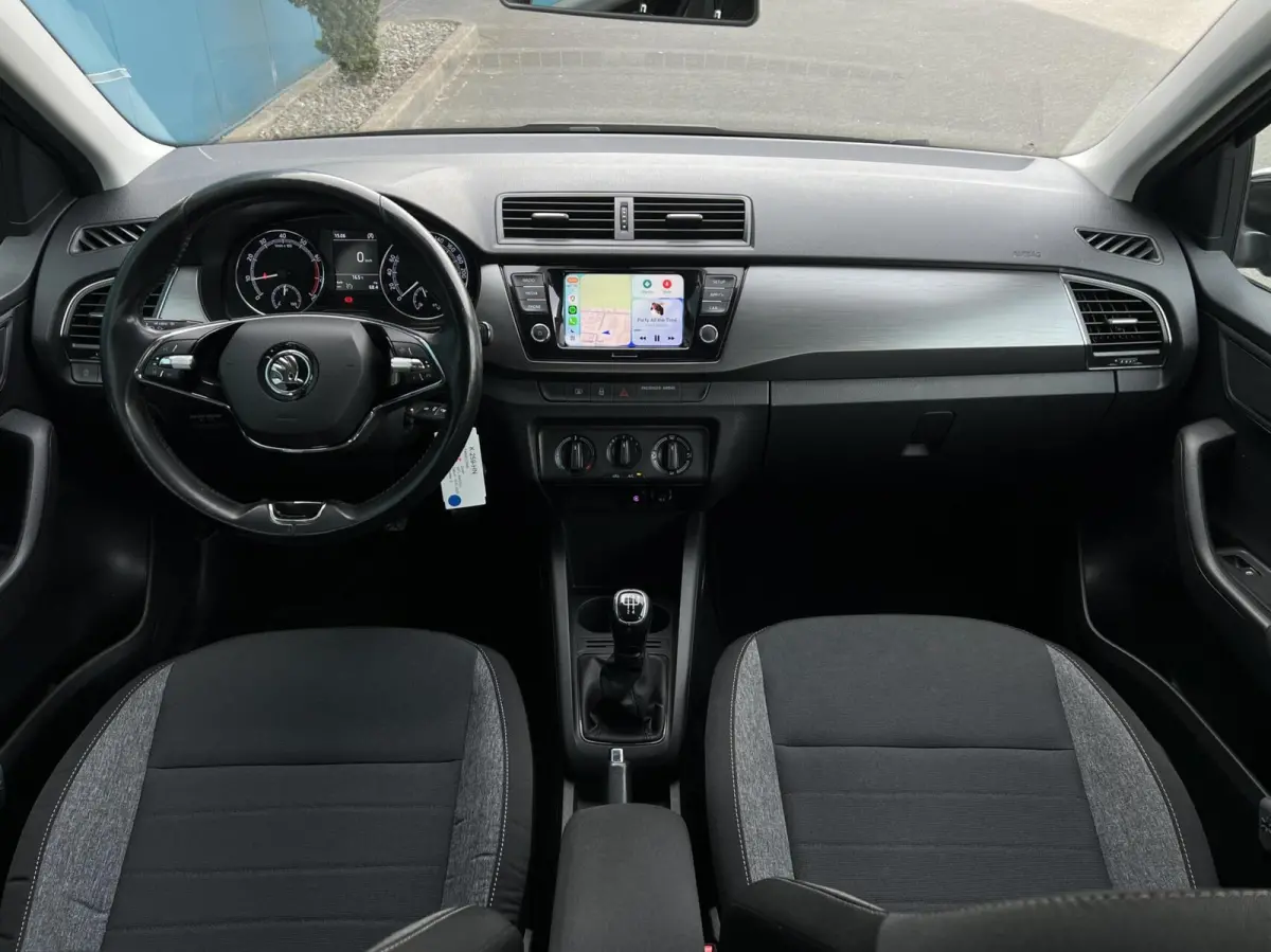 1.0 TSI Business Edition CARPLAY | CRUISE | AC | BLUETOOTH | DAB | PDC | LMV