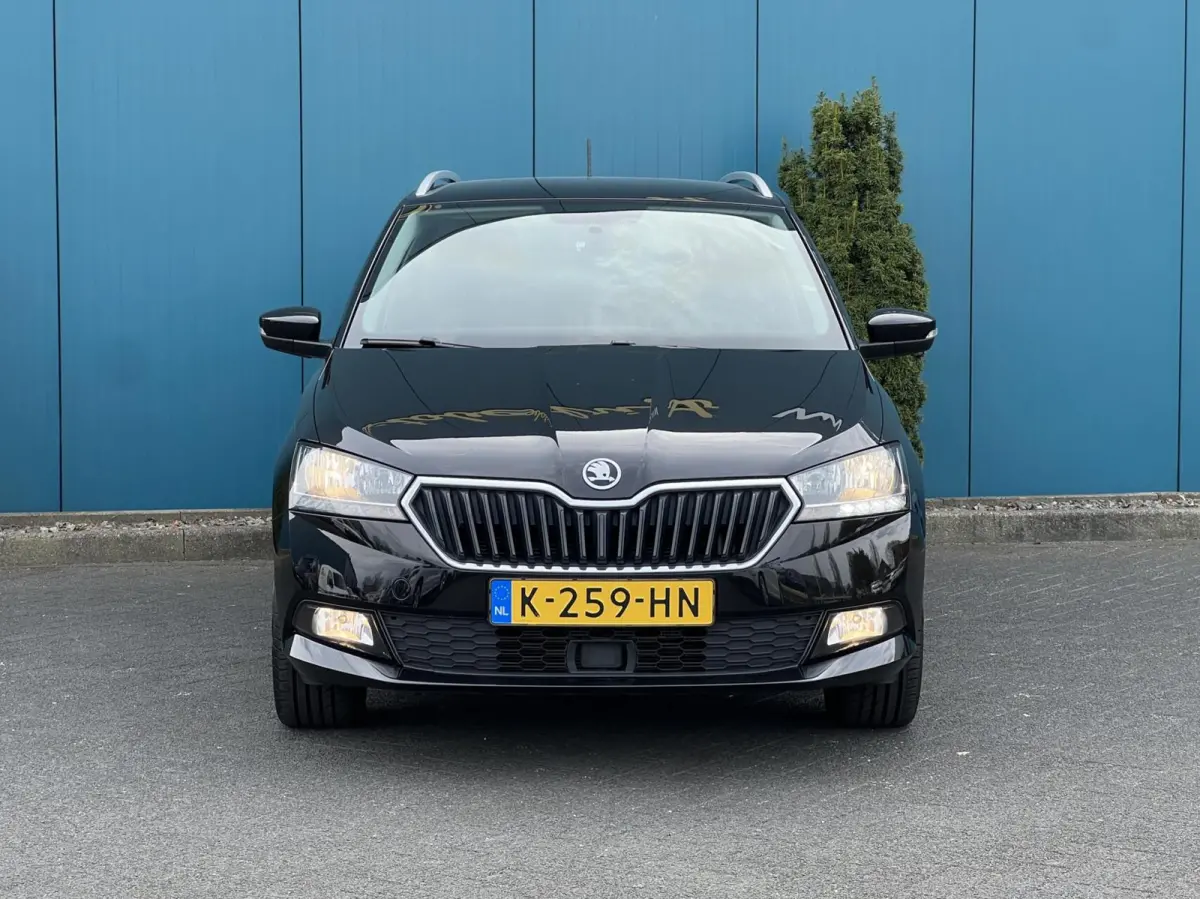 1.0 TSI Business Edition CARPLAY | CRUISE | AC | BLUETOOTH | DAB | PDC | LMV