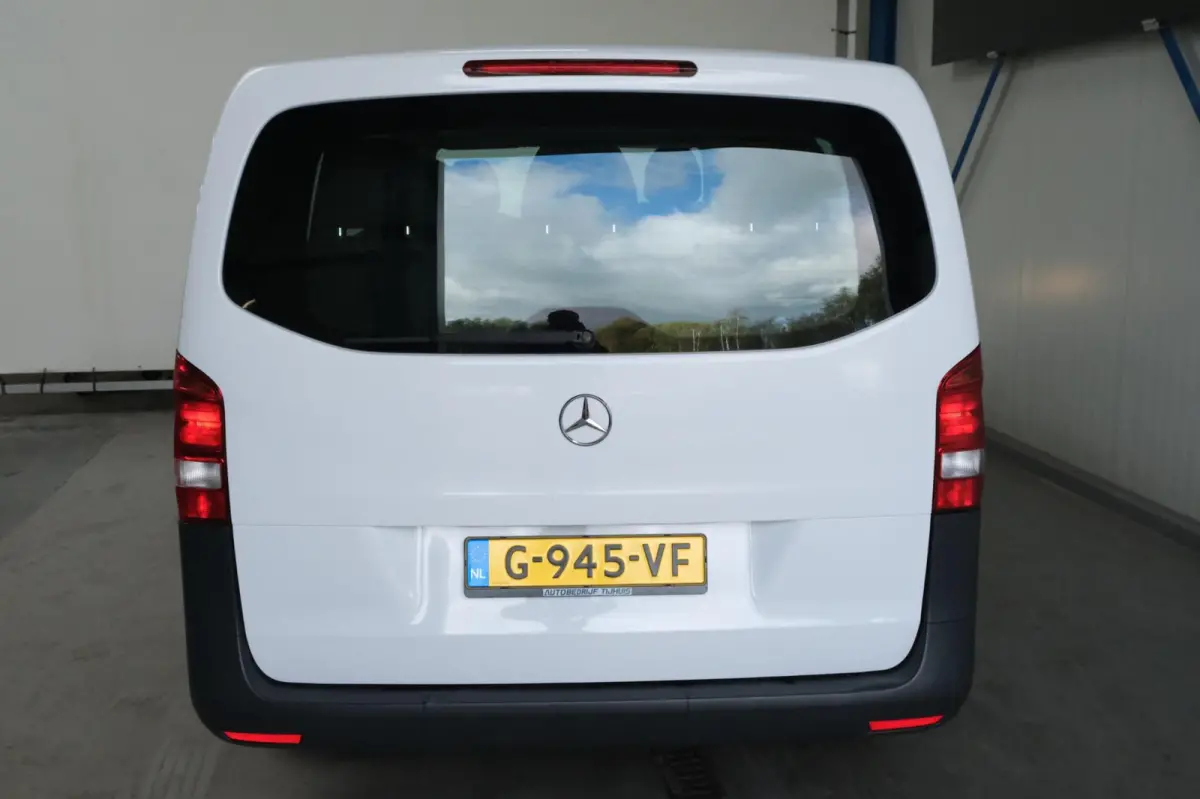 110 CDI Base Extra Lang 9p > Export €14500,- netto <