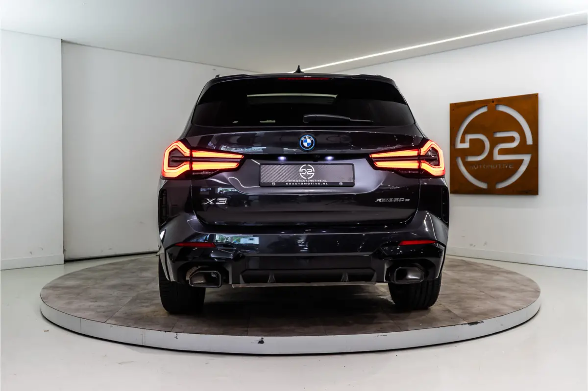 xDrive30e M-Sport 293PK | Pano | LED | Leder&Elektrisch | Comfort Keyless | 12 MND Garantie