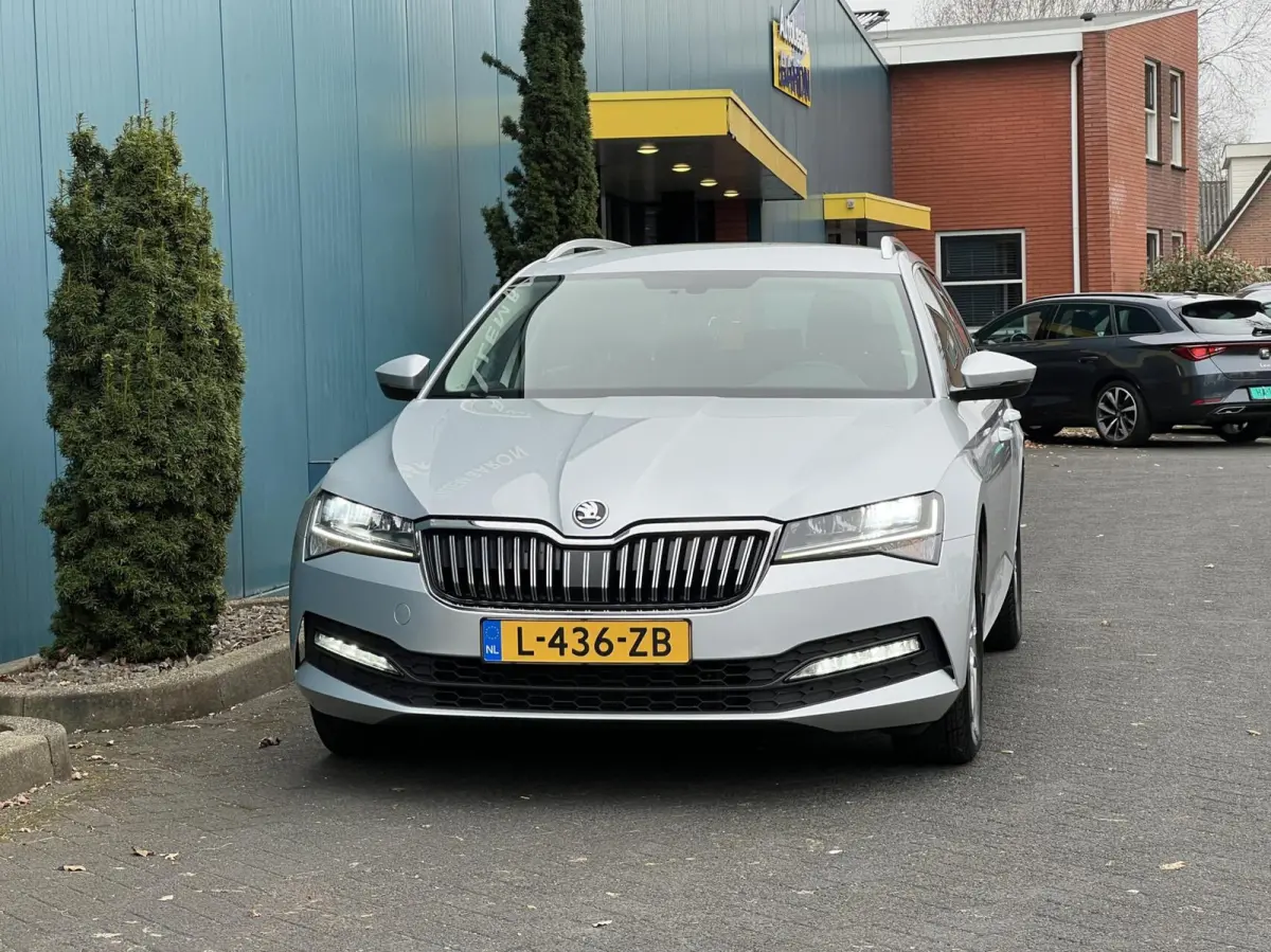 1.5 TSI DSG AUT. Business Edition CARPLAY | TREKH | CRUISE | NAV | DAB | PDC | LMV