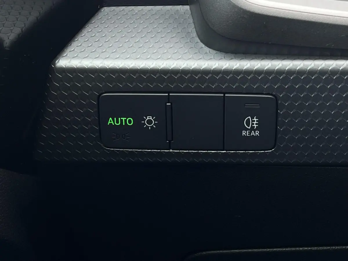 25 TFSI Pro Line CARPLAY | DIGI.DASHB | DAB | LMV | 1'EIG