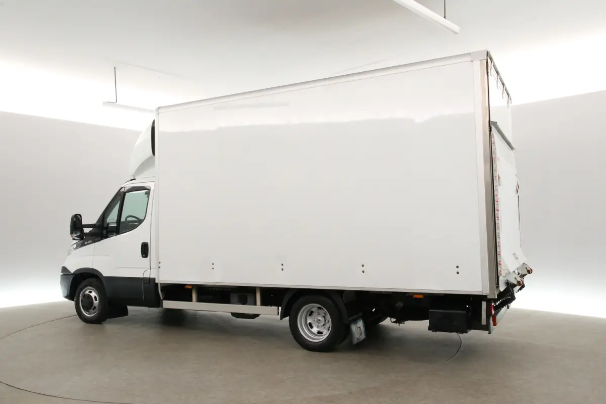 35C13D 2.3 375 N1* | Dubbellucht | Laadklep | Zijdeur | Laadbak | Airco | 3 Zits