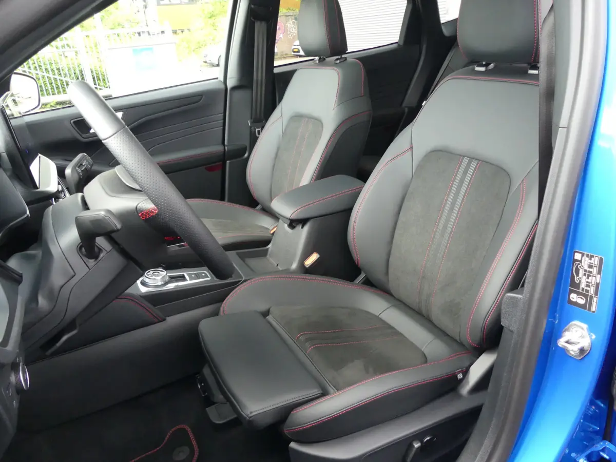 Plug-In Hybrid ST-Line X | TREKHAAK | PANORAMADAK | ADAPTIVE CRUISE | DODEHOEKDETECTIE | CAMERA V+A | 360 CAMERA | STOEL+STUUR+VOORRUITVERWARMING | ACHTERBANK VERWARMD | ELEKTRISCHE ACHTERKL