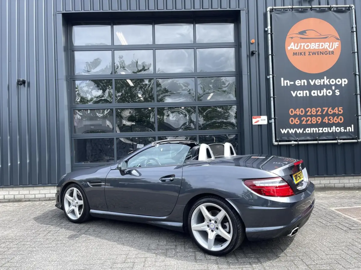 250 AUT. AMG PAKKET|PANORAMADAK|NEKVERWARMING|HARMAN KARDON|LEDEREN BEKLEDING|STOELVERWARMING