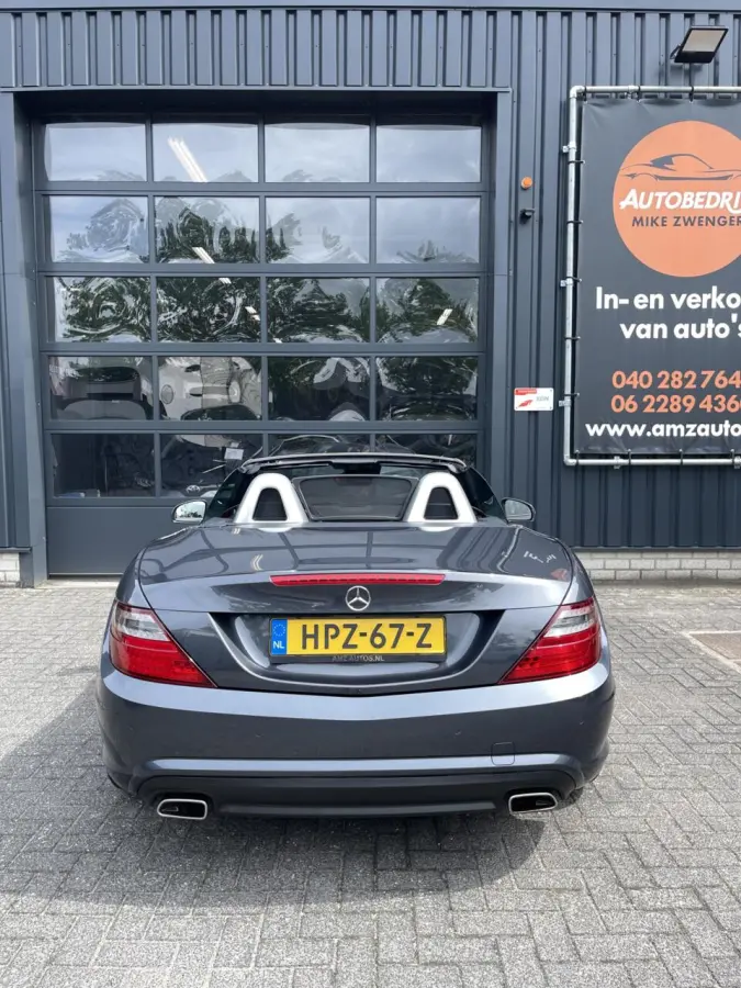 250 AUT. AMG PAKKET|PANORAMADAK|NEKVERWARMING|HARMAN KARDON|LEDEREN BEKLEDING|STOELVERWARMING