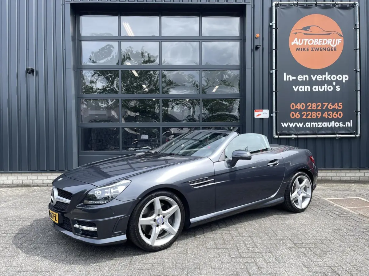 250 AUT. AMG PAKKET|PANORAMADAK|NEKVERWARMING|HARMAN KARDON|LEDEREN BEKLEDING|STOELVERWARMING