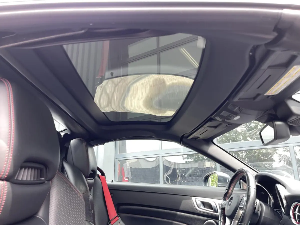 250 AUT. AMG PAKKET|PANORAMADAK|NEKVERWARMING|HARMAN KARDON|LEDEREN BEKLEDING|STOELVERWARMING