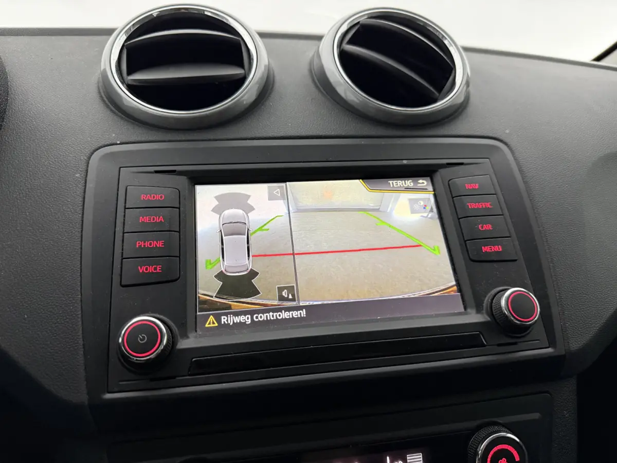 1.0 EcoTSI FR | Camera | Carplay | Airco | Cruise | Parkeersens.