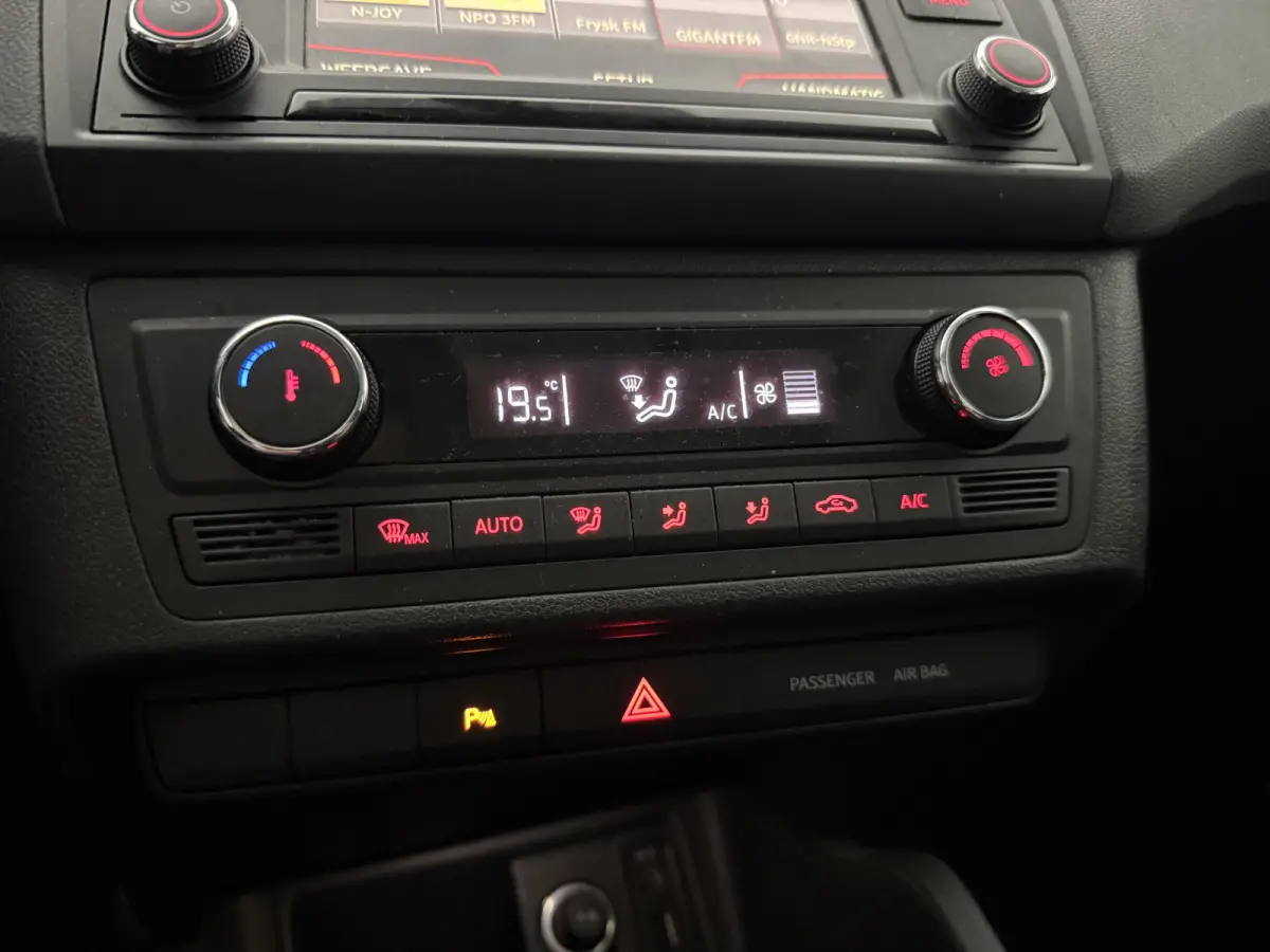 1.0 EcoTSI FR | Camera | Carplay | Airco | Cruise | Parkeersens.