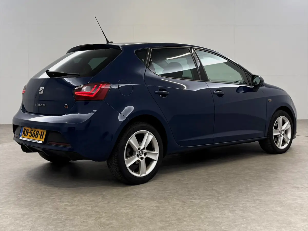 1.0 EcoTSI FR | Camera | Carplay | Airco | Cruise | Parkeersens.